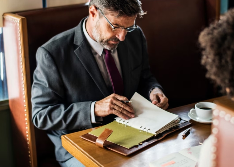 Karriere in der Rechtsbranche: Diese Berufe Haben Zukunft – Ein Überblick über Gefragte Juristische Berufe
